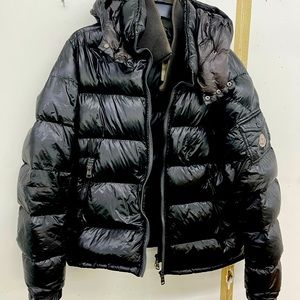 Mint Moncler jacket, preowned,